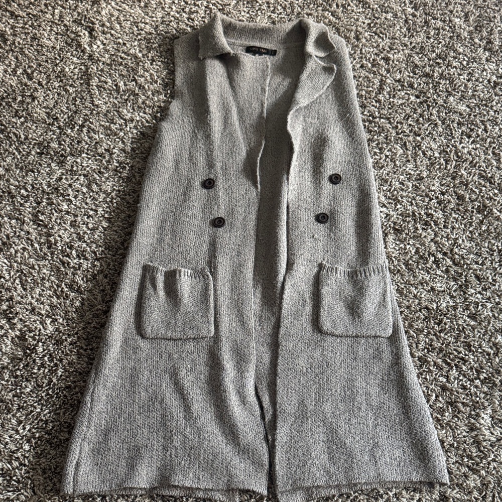 Sleeveless Knit Cardigan Vest